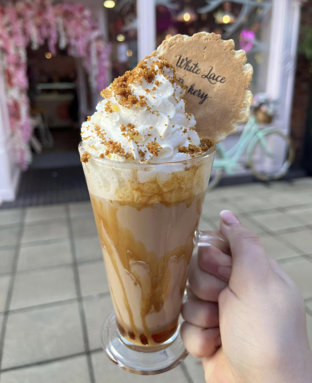 white-lace-latte